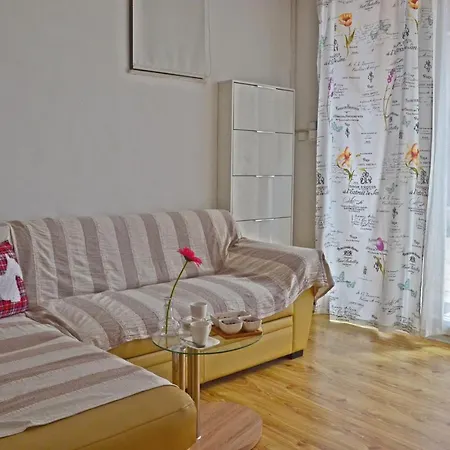 Dionis شقة سبليت