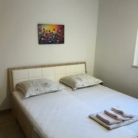 Dionis شقة سبليت